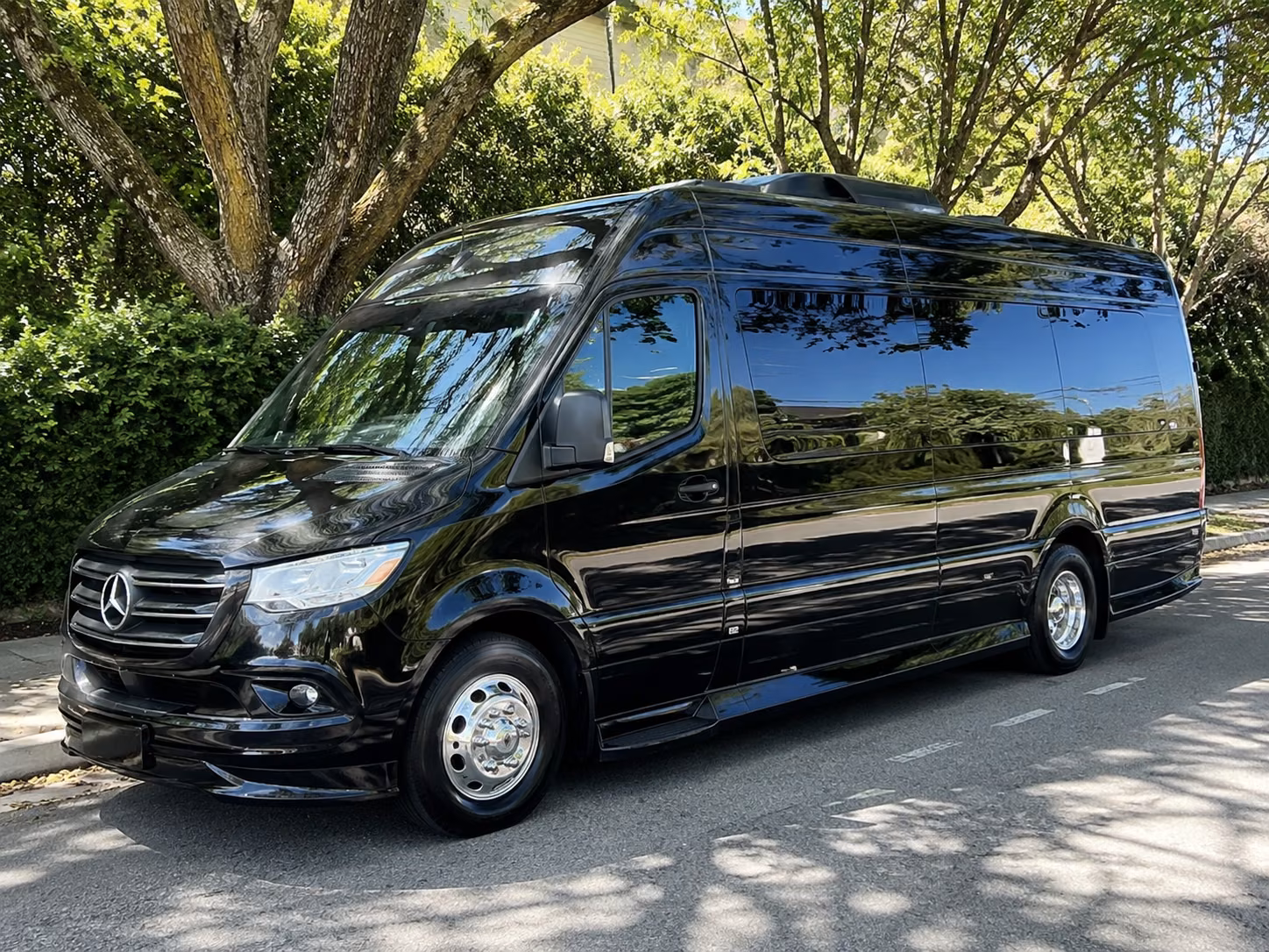 daily employee commuter sprinter van shuttles along el monte s busiest corridors